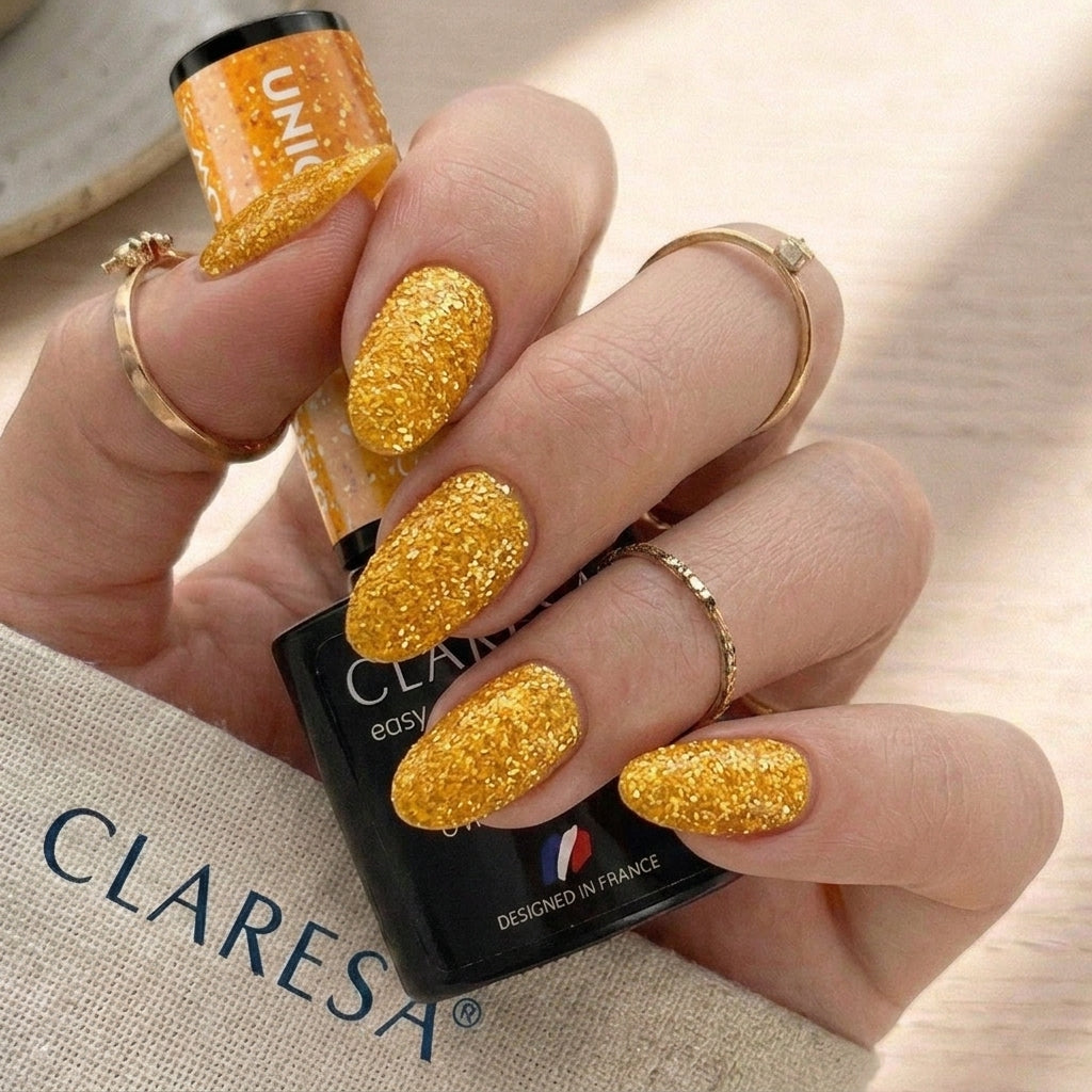 Esmalte Claresa con partículas naranjas Unicorn Glow